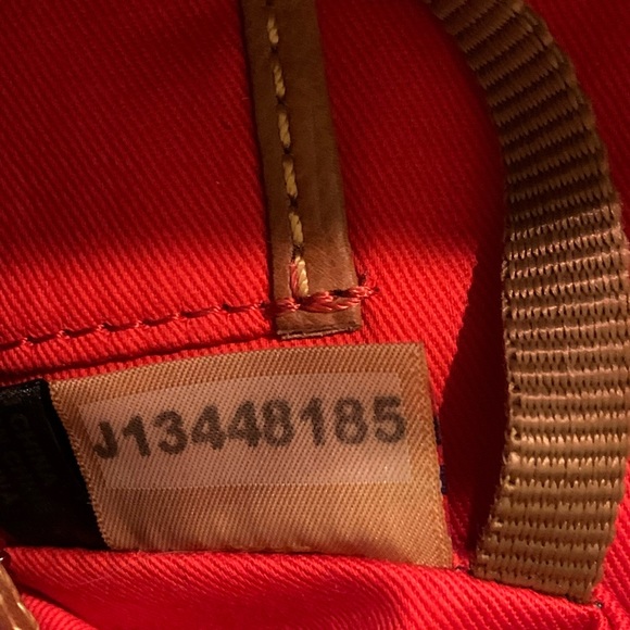 Dooney & Bourke Florentine Satchel Bag 8L980 - Picture 7 of 10